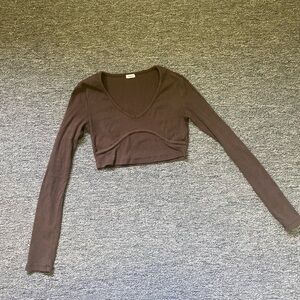 Garage cropped Women's Long Sleeve V-Neck Crop Top - Brown